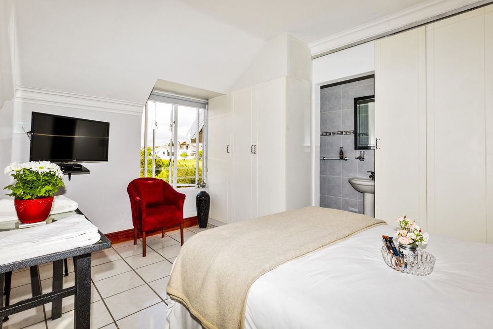Holiday Guest House Langebaan Buitenkant foto